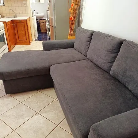 Detached House With A Lovely Yard 5' Walk From Metro Station Agios Dimitrios And Metro Mall Holiday home